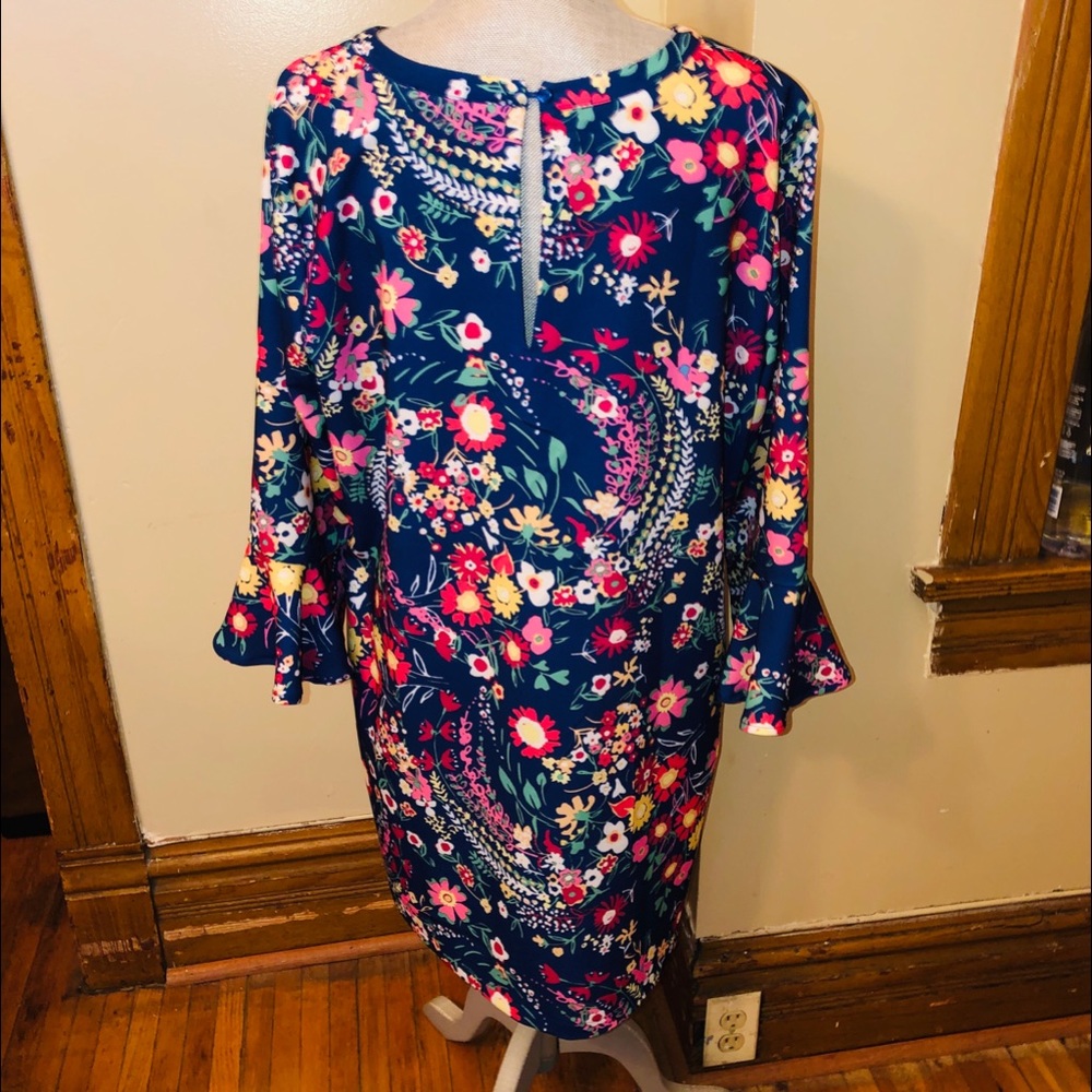 ECI dress